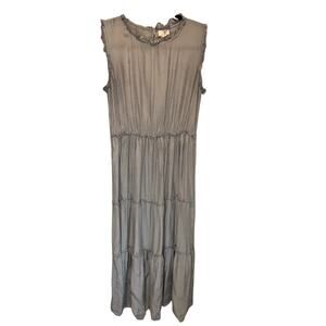 Guadalupe Sleeveless Gray Tiered Maxi Dress - size Small